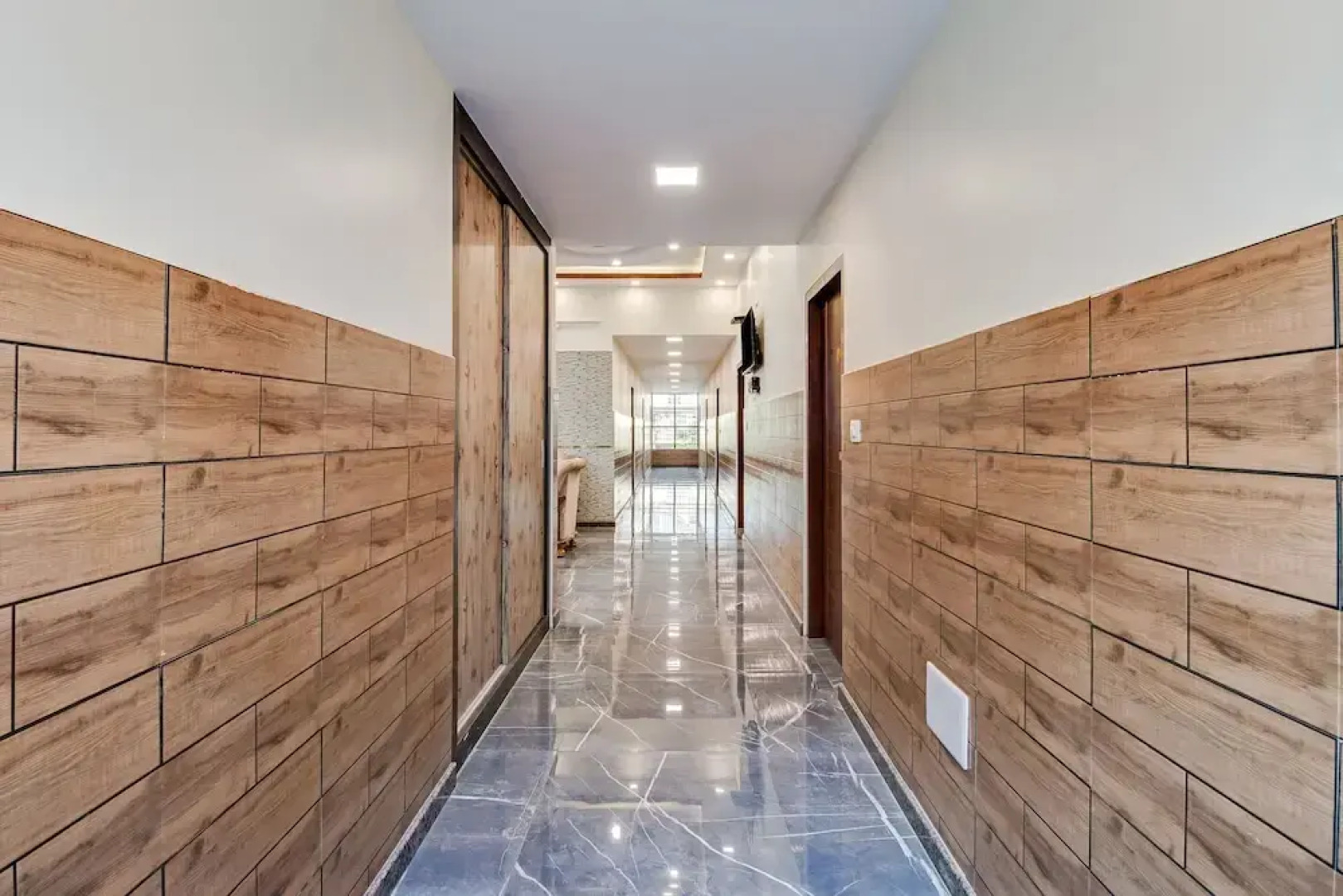 OYO 48302 Sky View Lodge