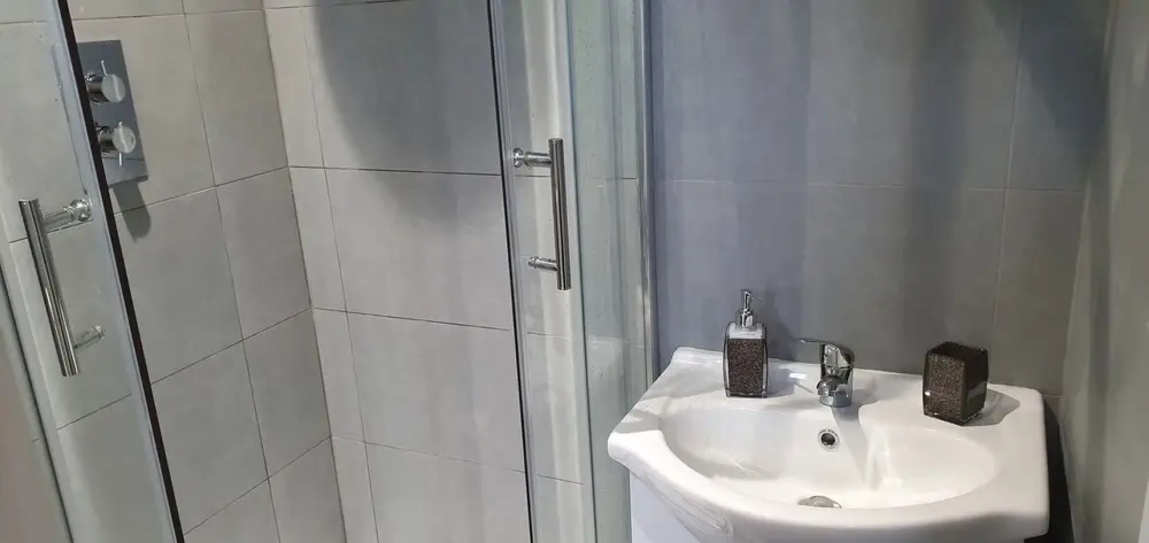 Modern Rochester 3 Bed House
