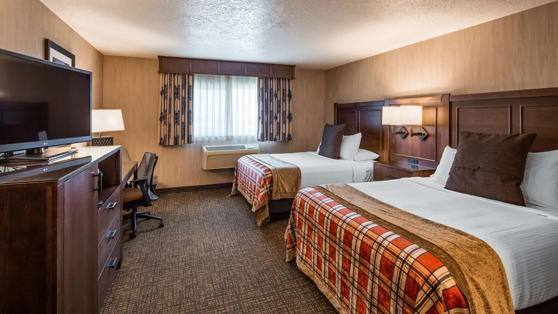 Best Western Plus Flathead Lake Inn And Suites