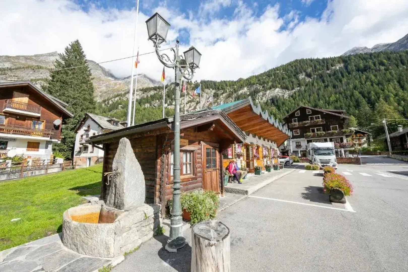 Monterosa Cozy Apartment 200m From Ski