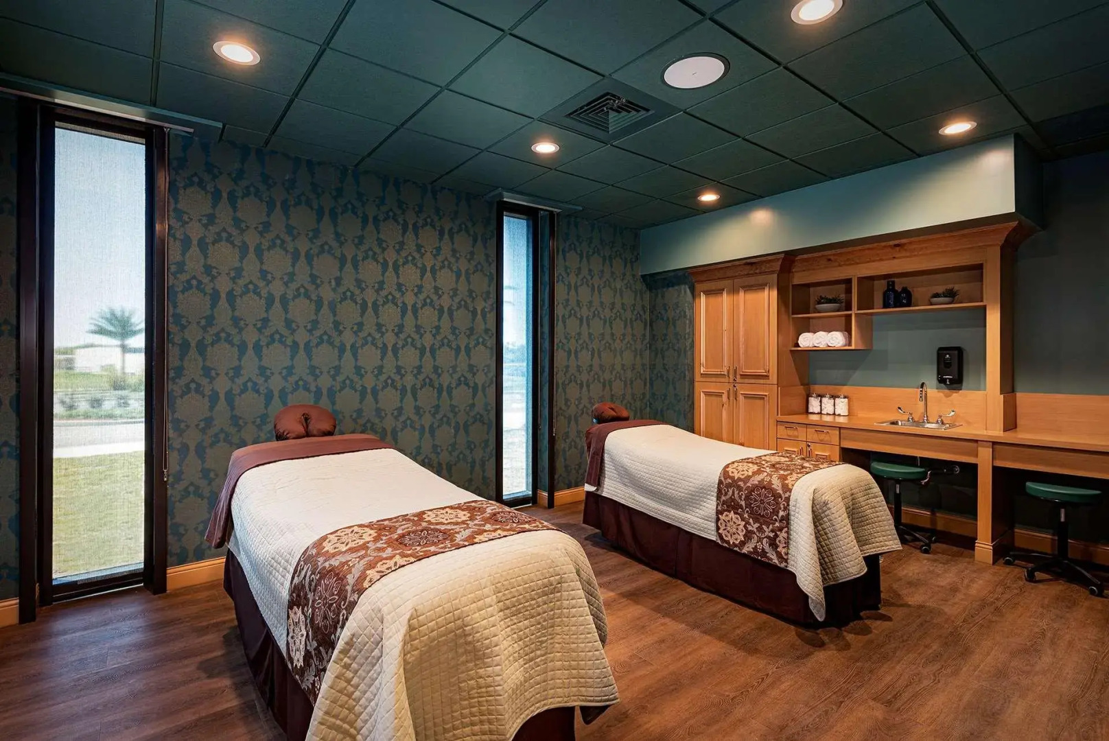 Brownwood Hotel & Spa