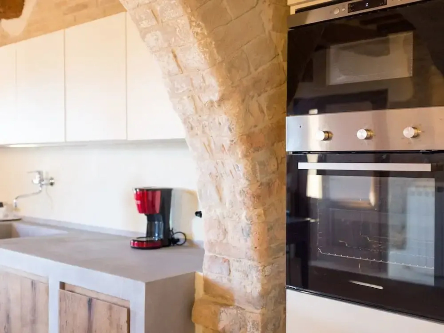 Umbria Country Shelter