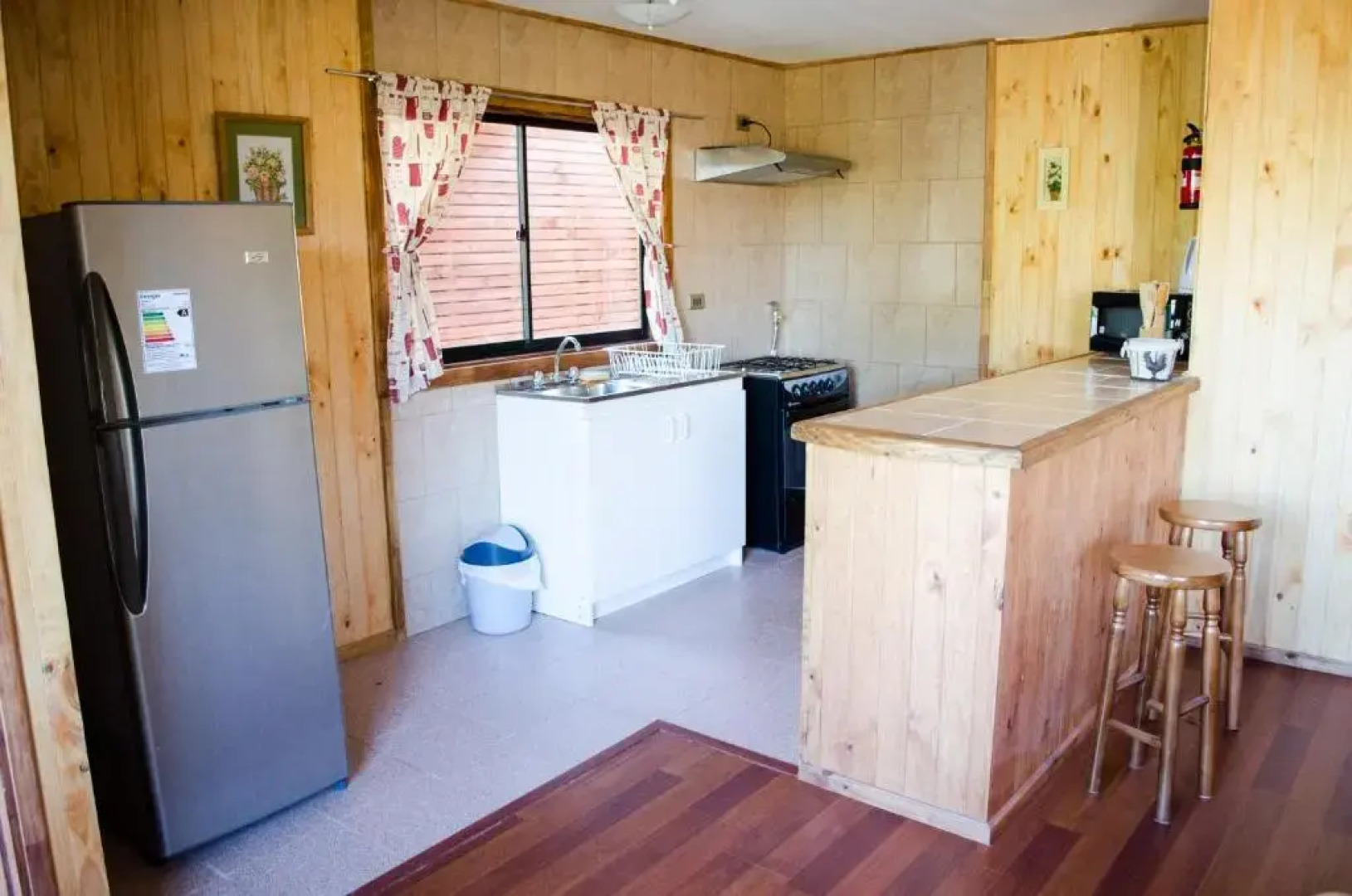 Casa Pehuen, Cabañas