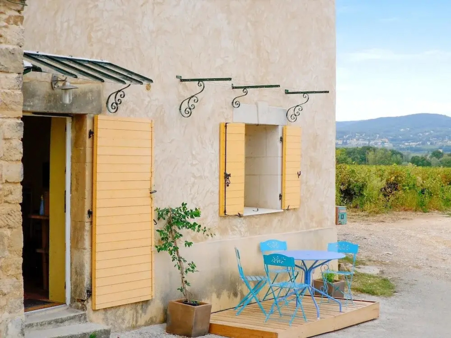 Lovely Apartment in Sabran, a Small Village in the Heart of Provence