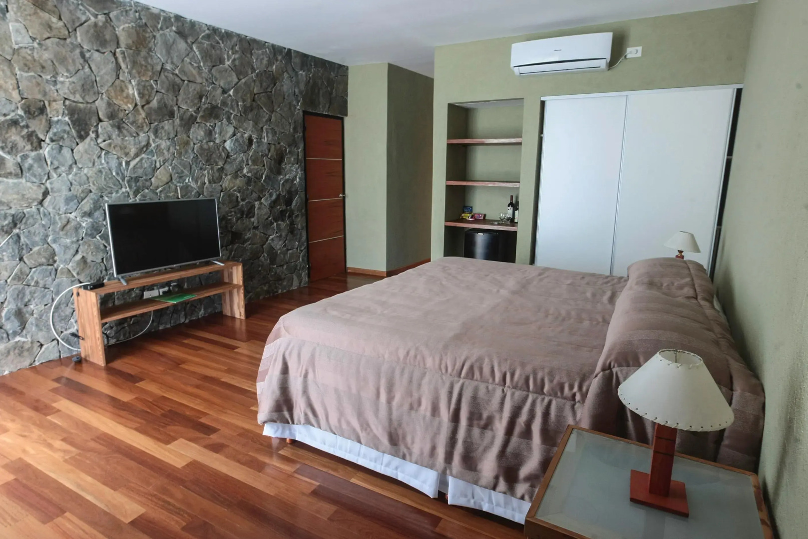 Tres Pircas Hotel & Spa