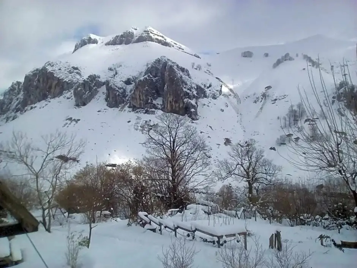 El Escondite del Miera