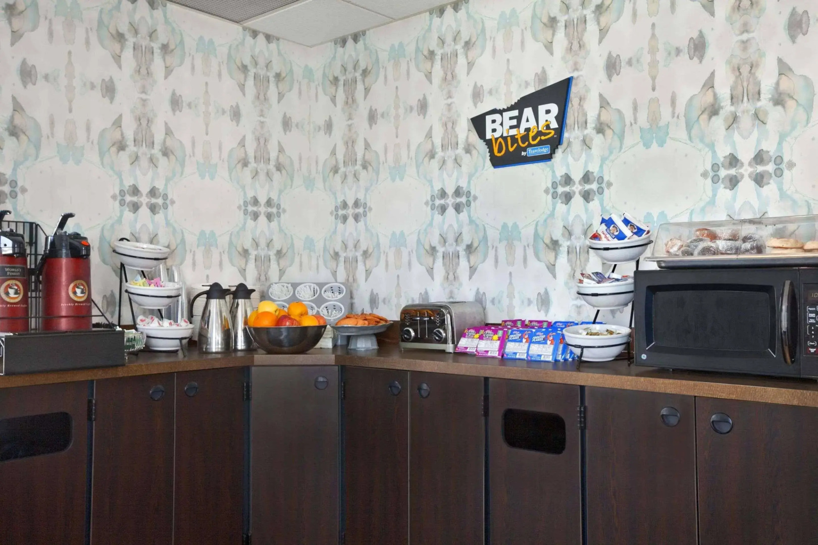 Travelodge by Wyndham Hubbard OH