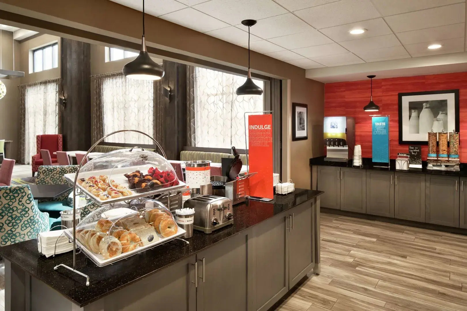 Hampton Inn & Suites St. Louis/Alton