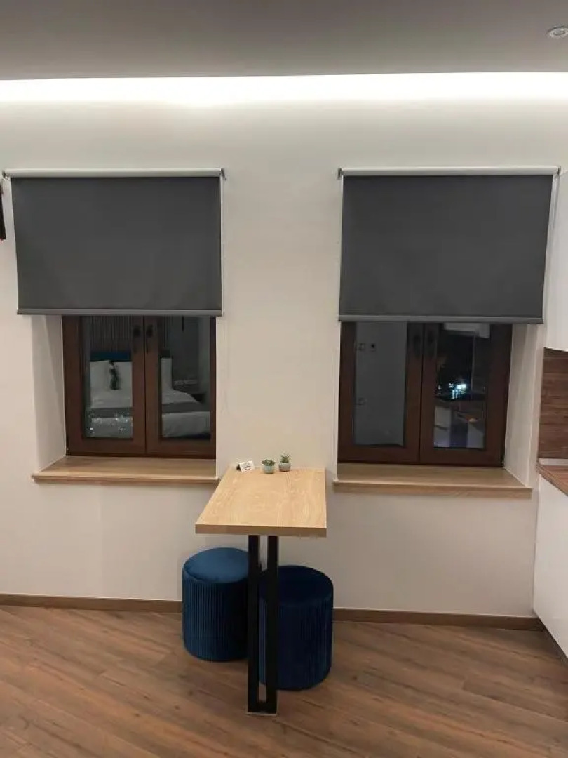 11 Luxury apartments.