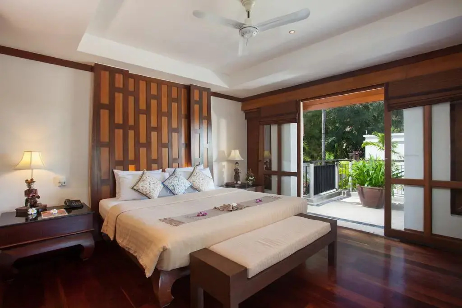 Baan Yin Dee Boutique Resort