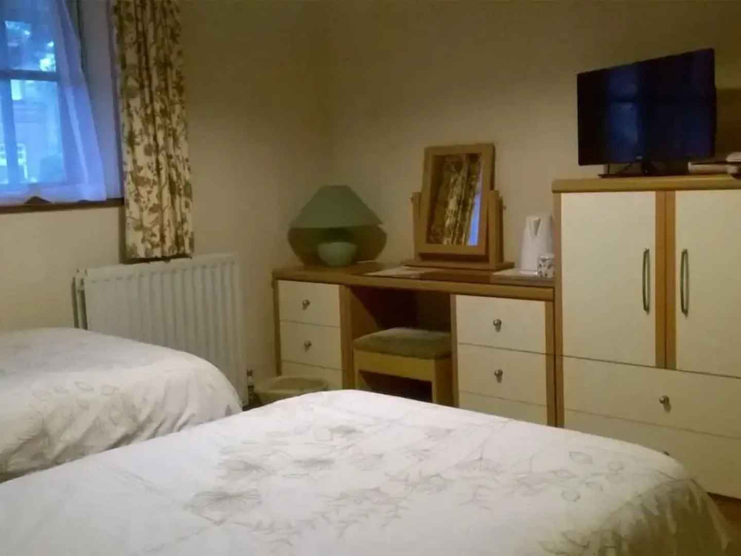 March Cottage Bed And Breakfast