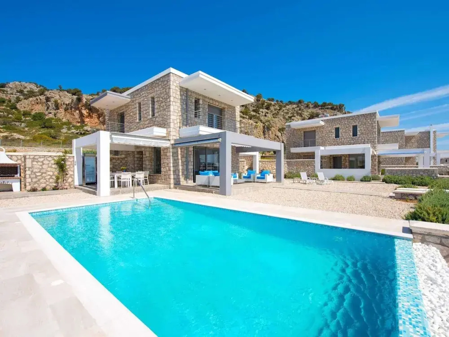 Villa in Rhodes With Infinity Pool & Sea Views