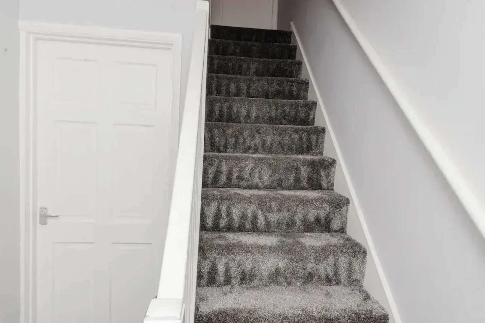 Corby-2 Bedroom-1bathroom-parking - Upto 5 Guests