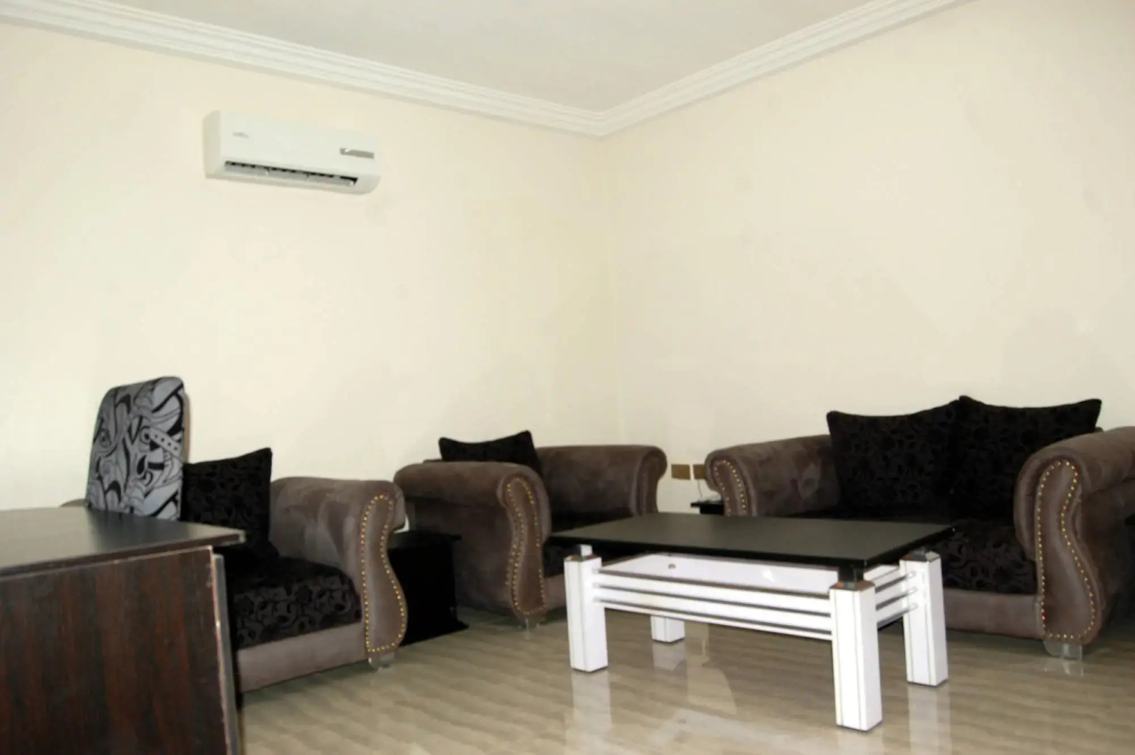 Ritz-Carinton Suites