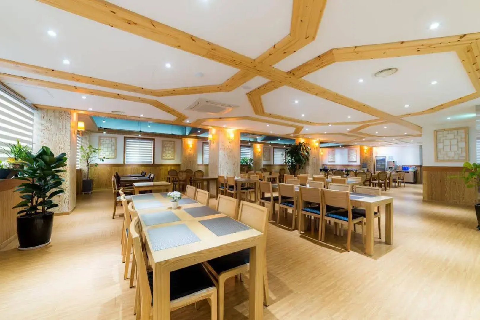Reborn Suwon Silkroad Hotel