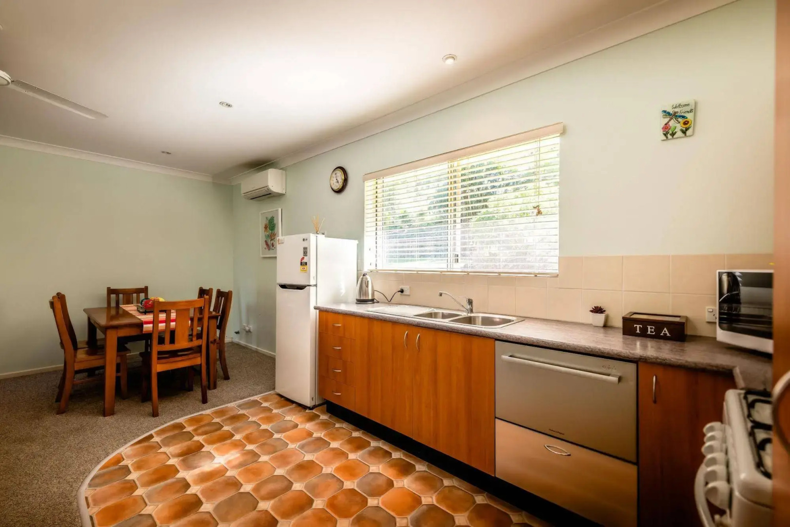 Alarks Nest Bed and Breakfast