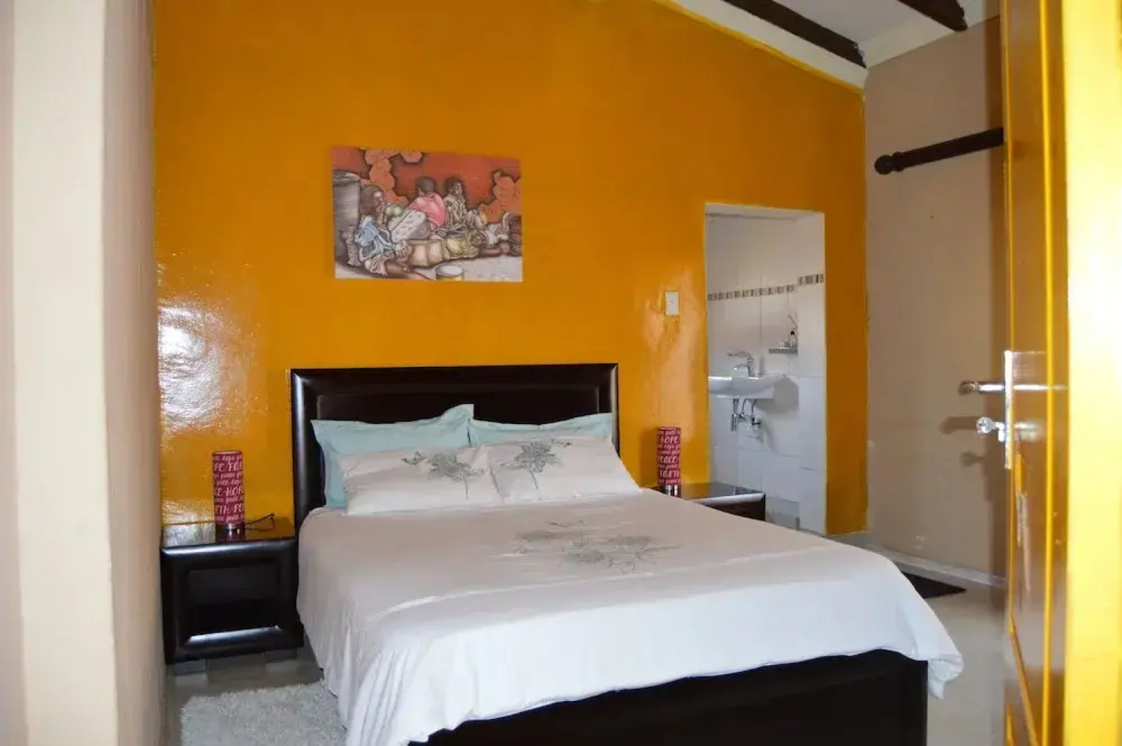 Rantshos Life-Style Guest House