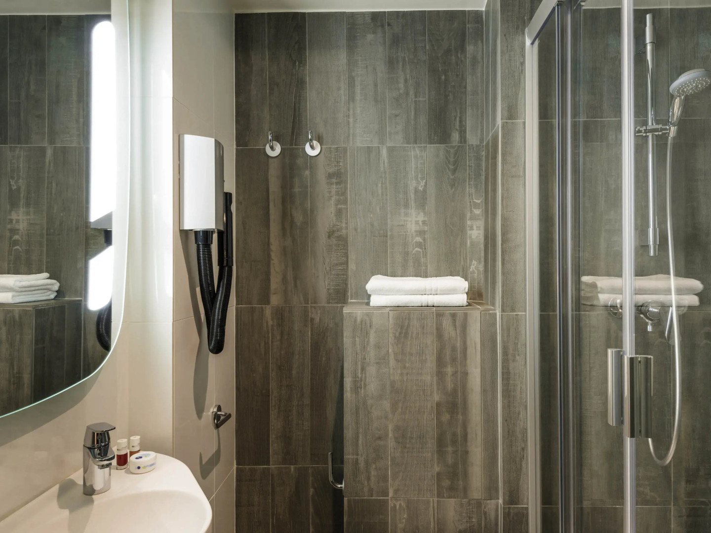 ibis Clichy Centre Mairie