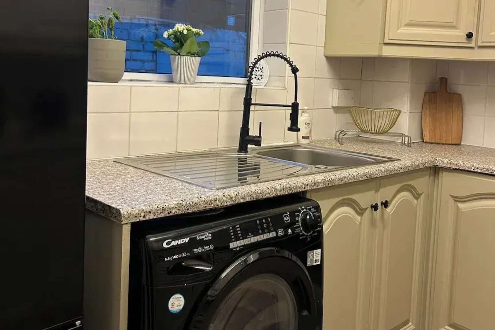 Unwind at Hebburn House-your Serene Retreat Awaits