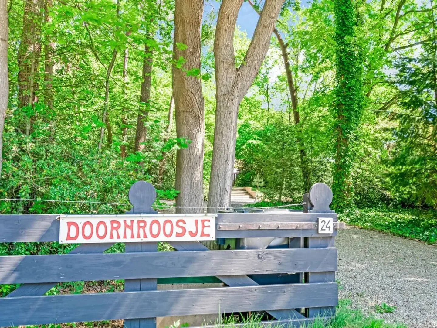 Serene Holiday Home in Ermelo with Large Furnished Garden