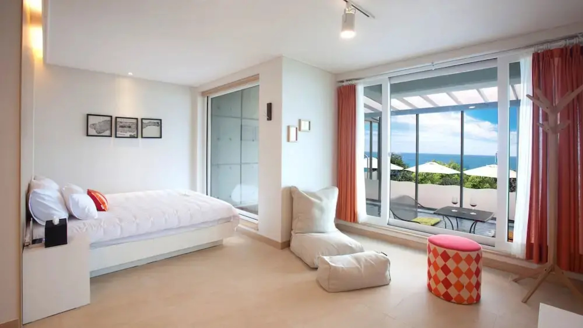 THEMARINE poolvilla&spa