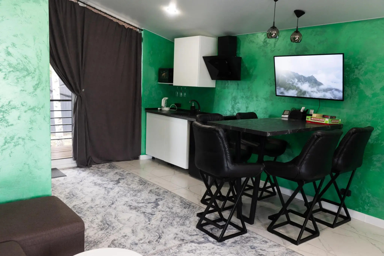 Отель Аура тополей