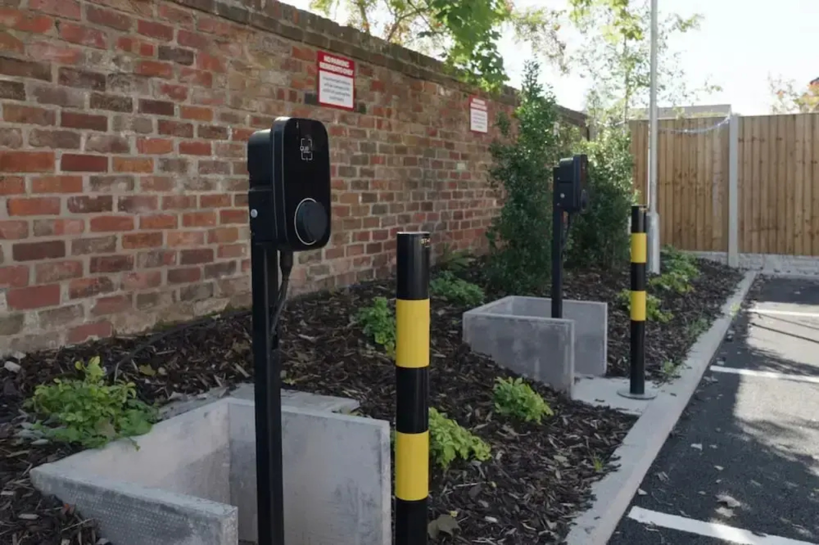 Luxury Manchester Apartment - Orange