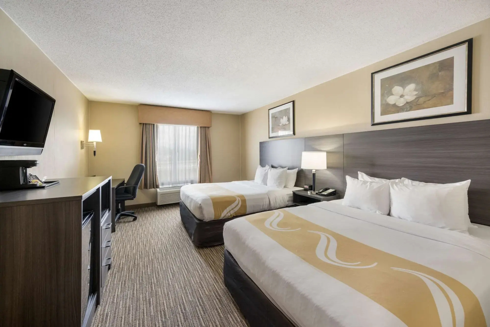 Quality Inn And Suites Fishkill South Near I-84