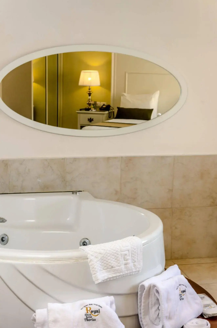 Royal Plaza Hotel