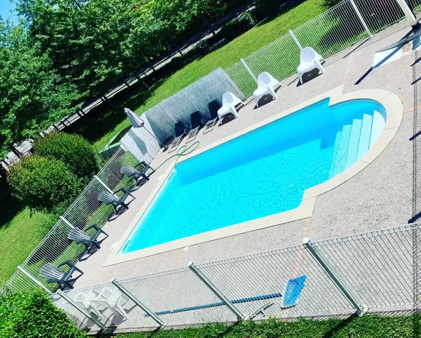 Ever Route 64 Brit Hotel Tarbes Ibos