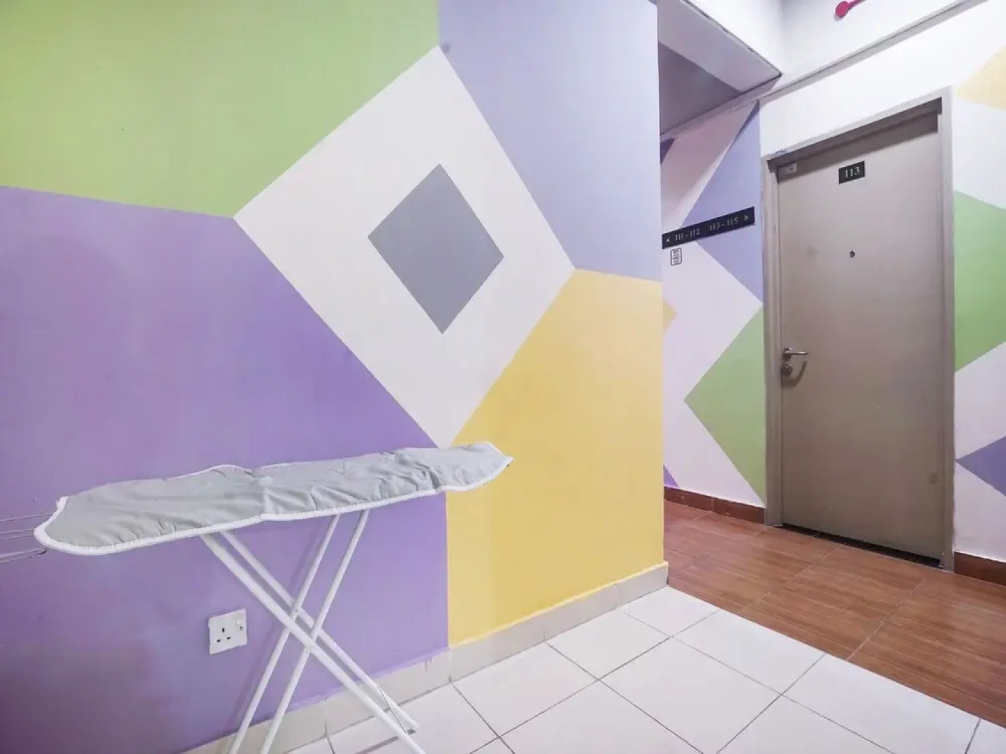 Hotel O Night Queen salak Tinggi