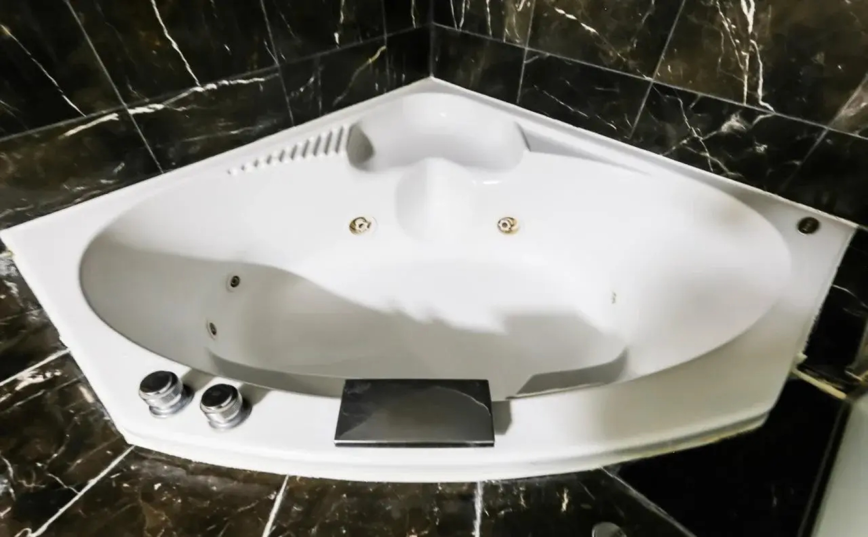 Born Hotel Cheongju