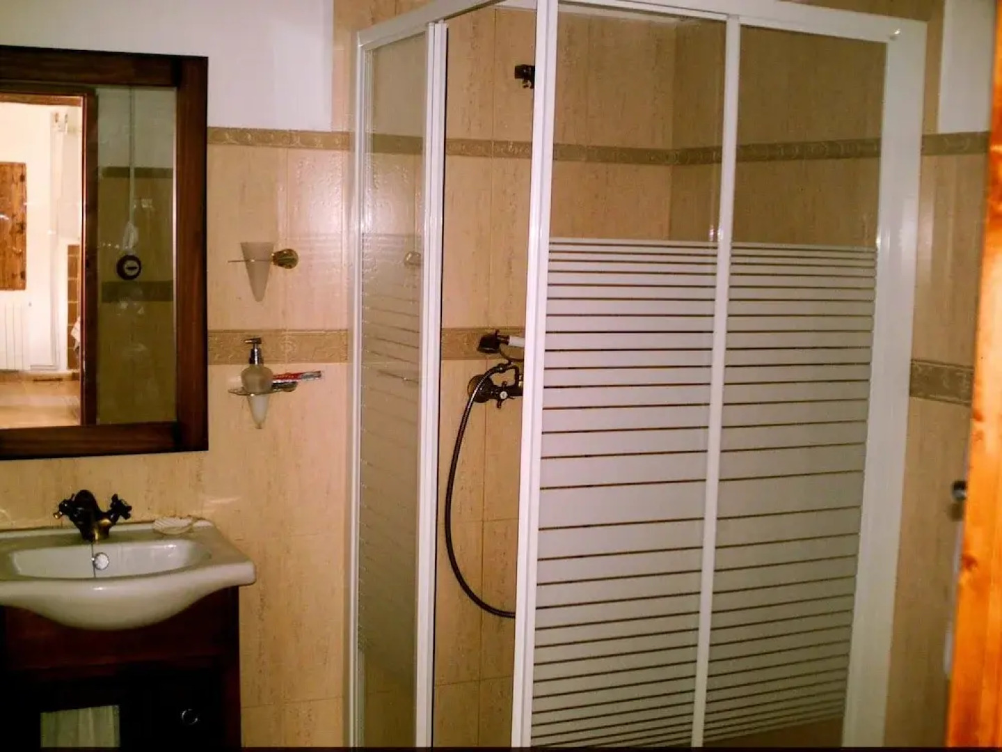 Villa With 4 Bedrooms in Zarzadilla de Totana, With Wonderful Mountain