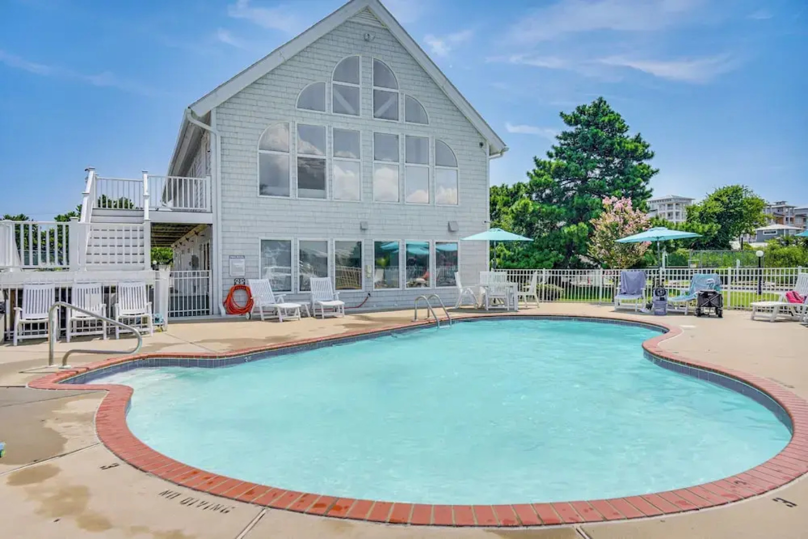 Pools, Boat Ramp & More: Cottage in Virginia Beach