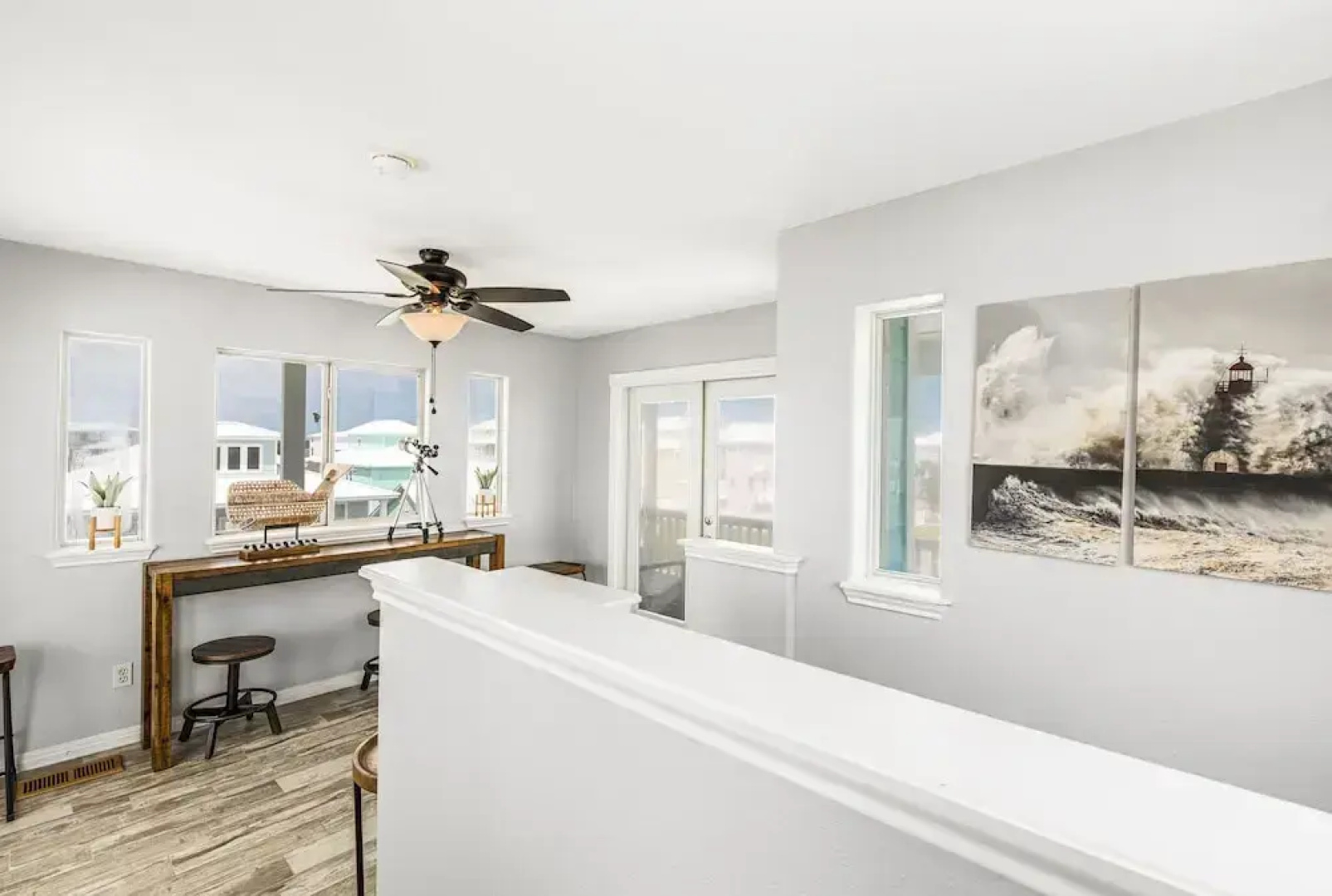 Blue Fin House- Pet Friendly & Boardwalk to the Beach!