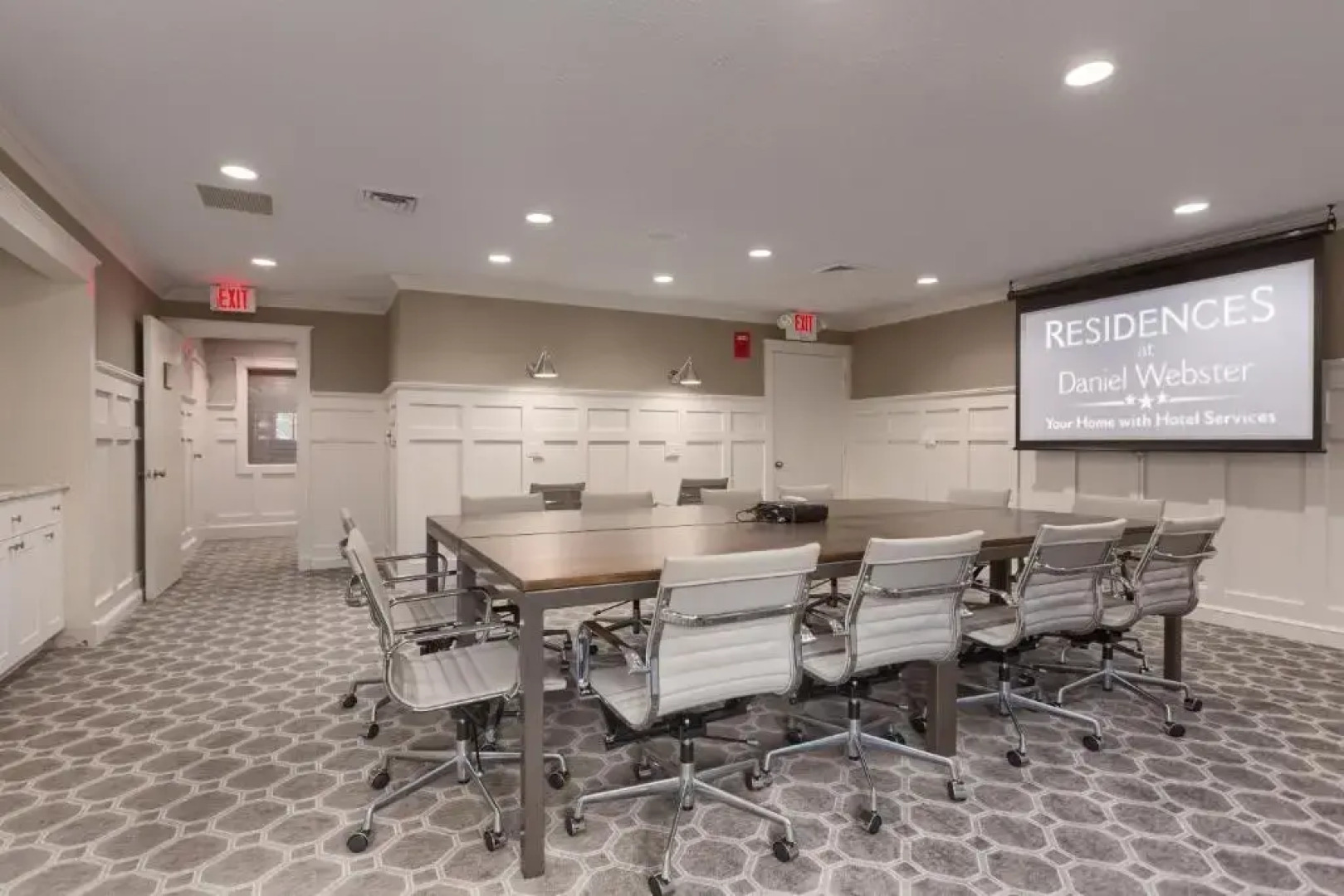 Residences at Daniel Webster