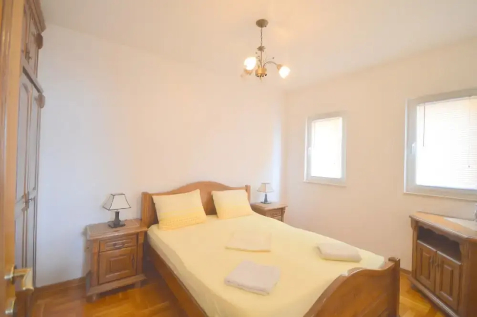 Seafront Apartment Bijela