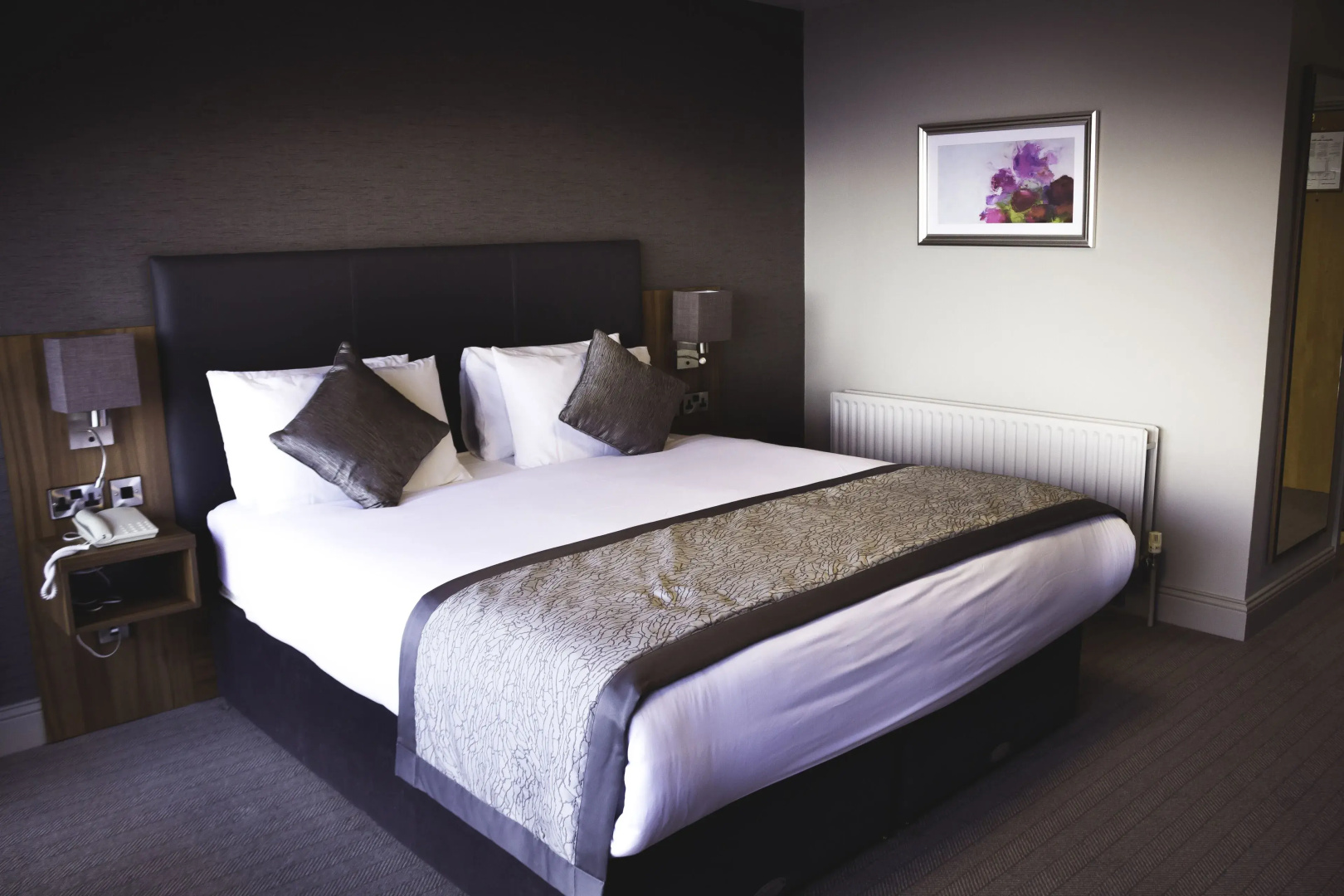 Allingham Arms Hotel