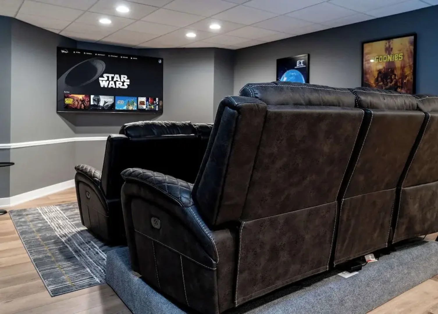 Tranquil Family Retreat - for 10!