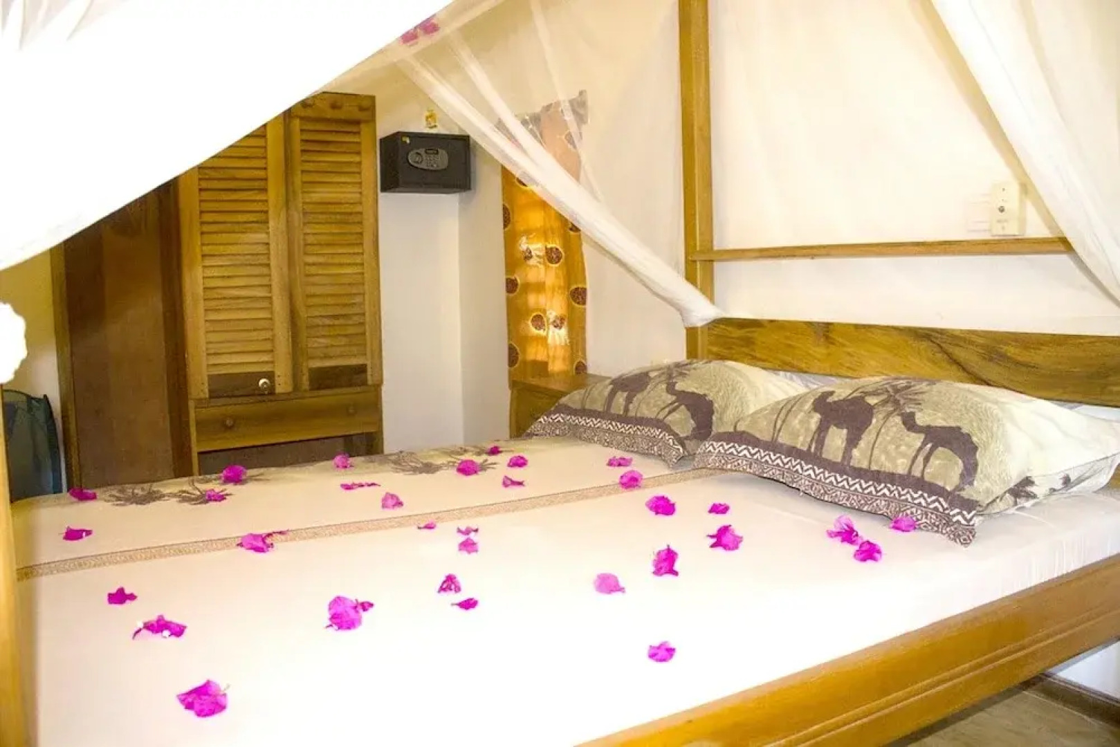 House with 3 Bedrooms in Andilana, with Wonderful Sea View, Pool Access And Furnished Terrace - 800 M From the Beach