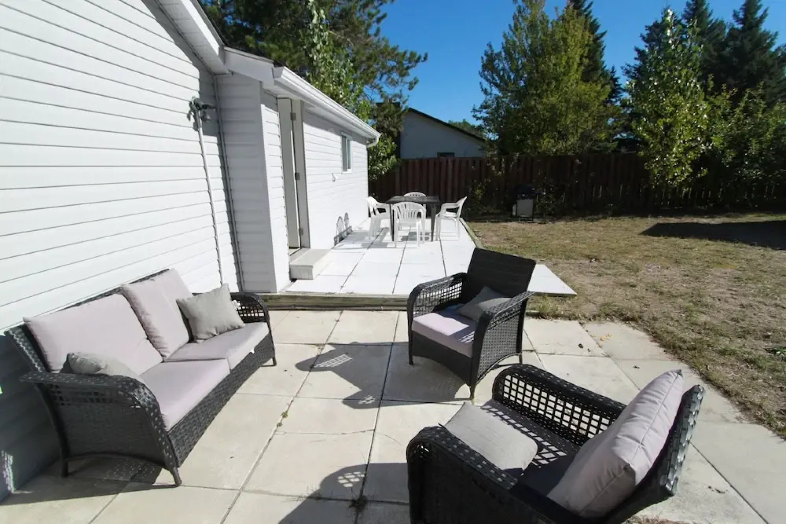 Plovers Cove Cottage