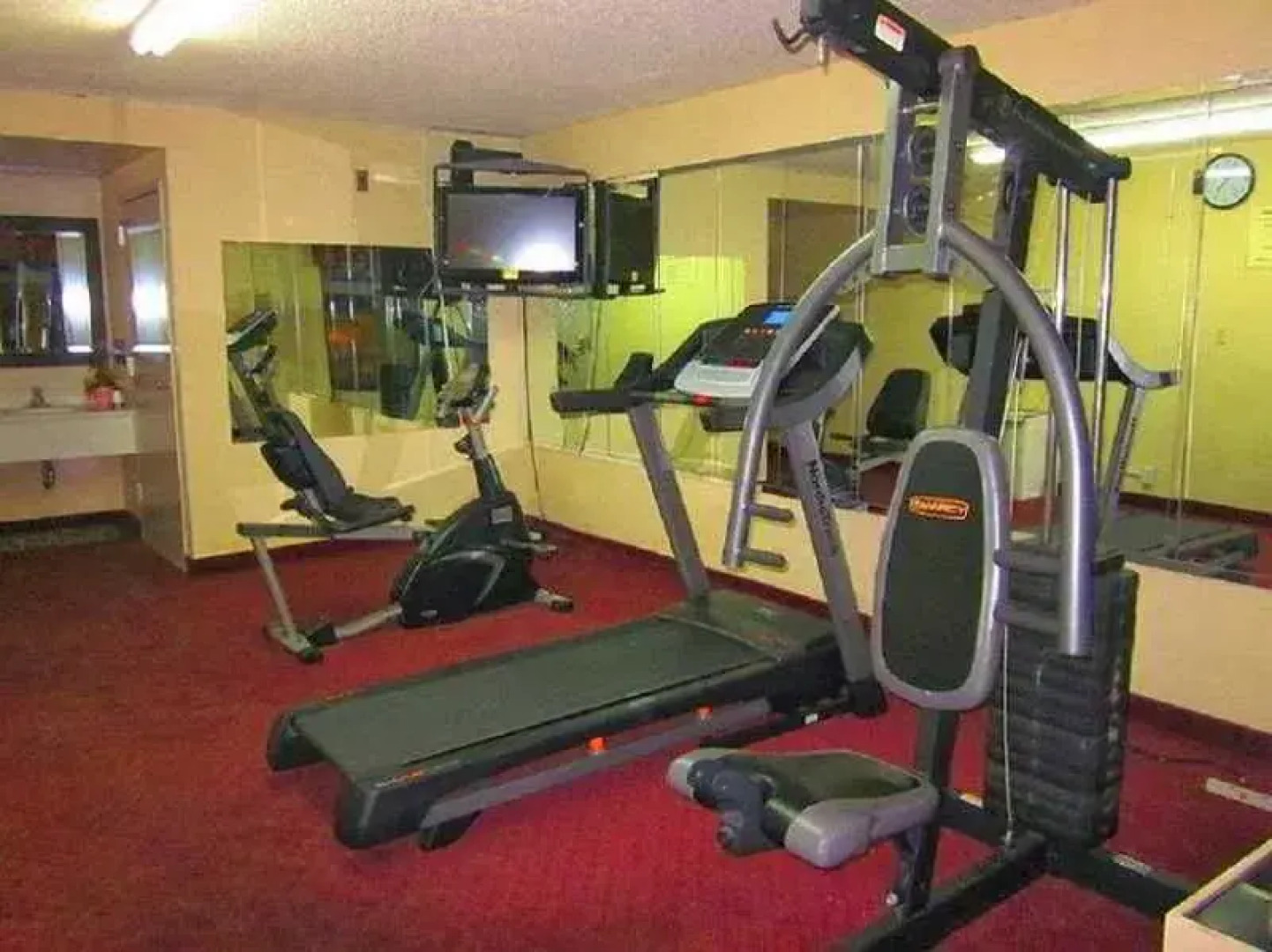 Quality Inn Riverside Near UCR And Downtown