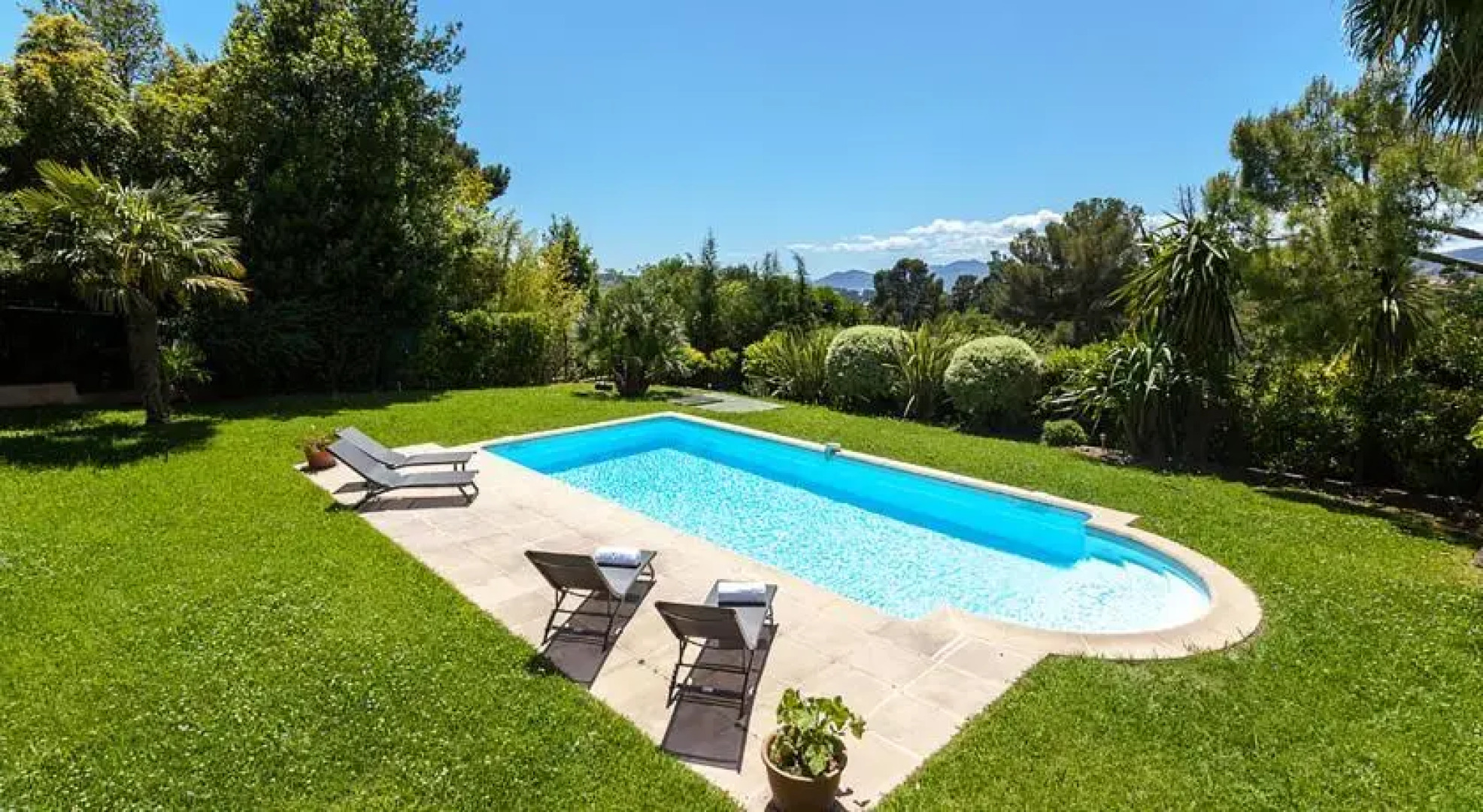 Squarebreak - Mas in Mougins