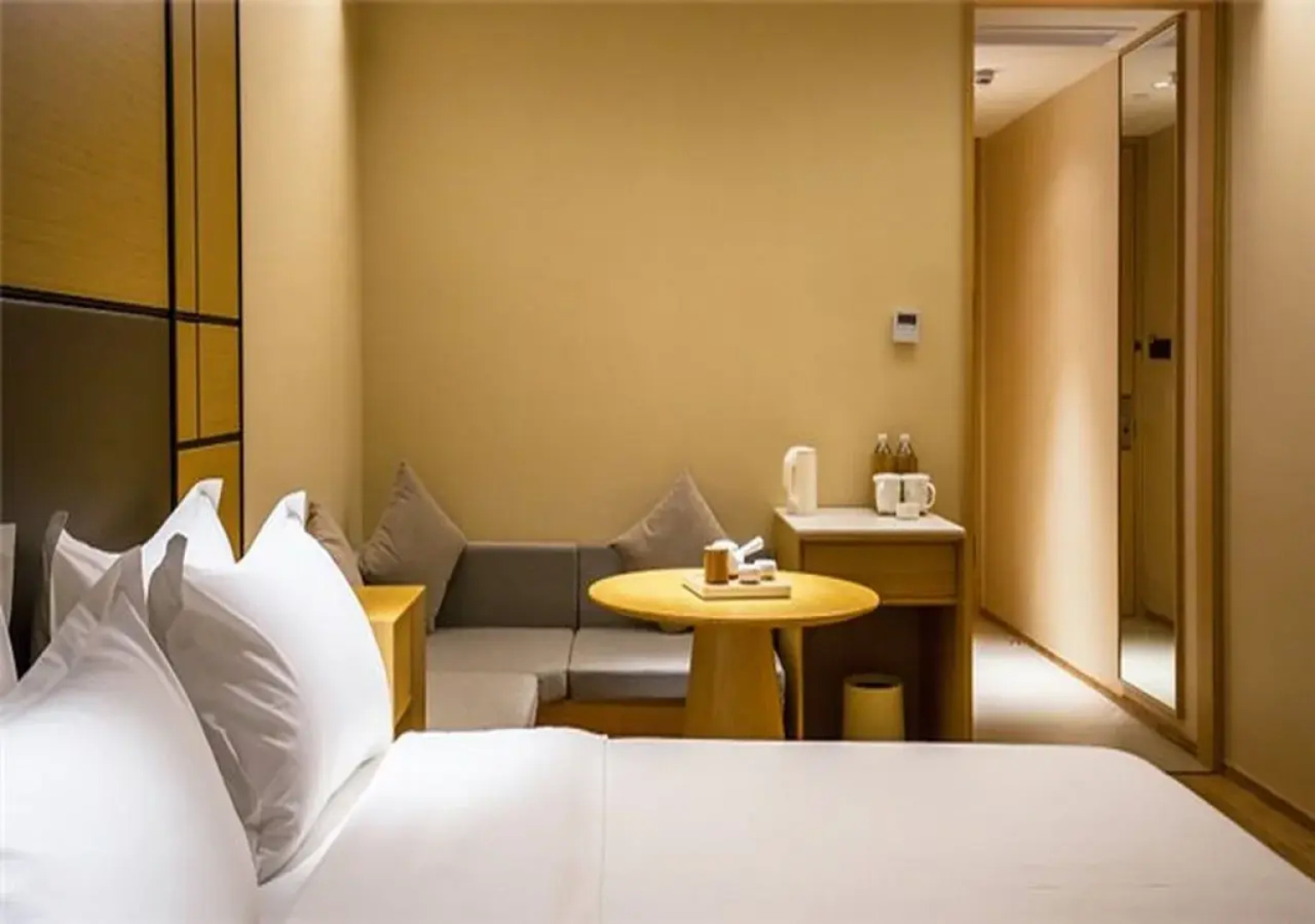 JI Hotel Shanghai Changfeng Park