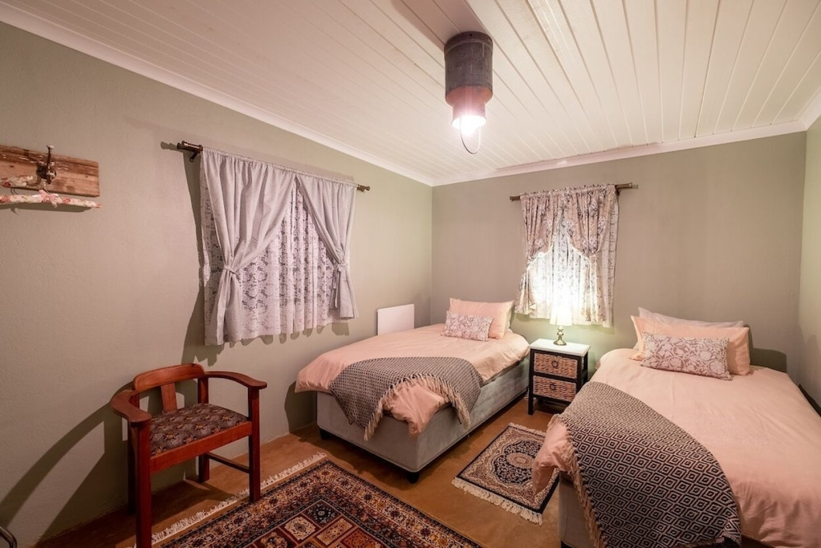 360on62 Mountain View Farm Cottages