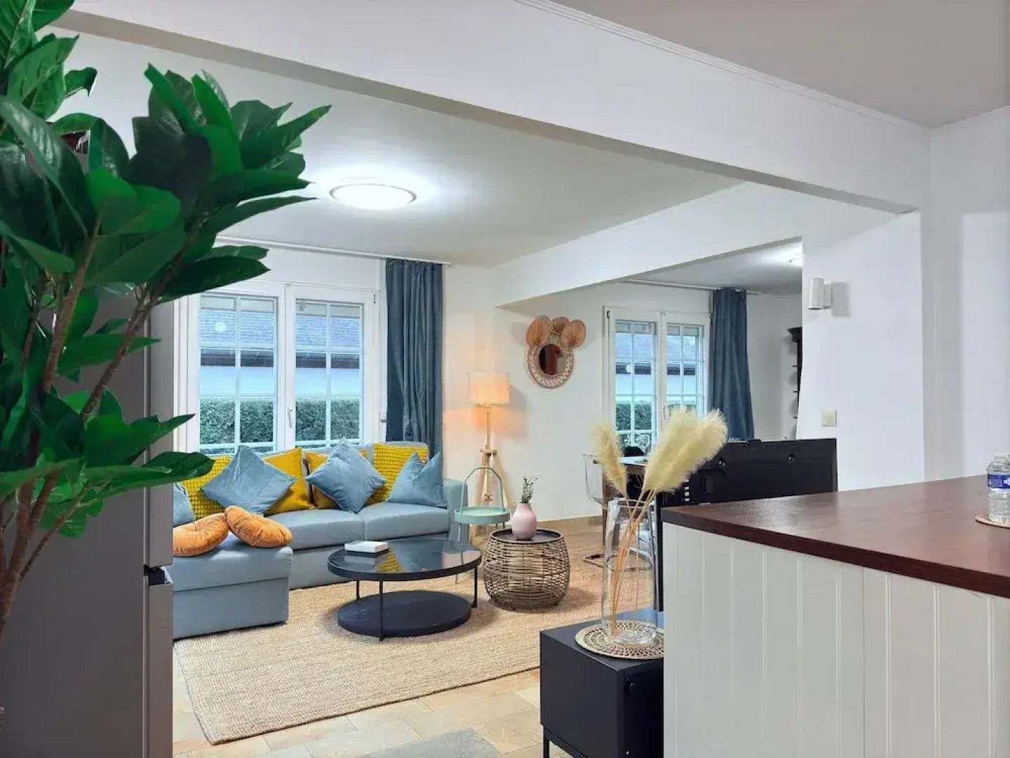 Spacious 4 bedrooms House