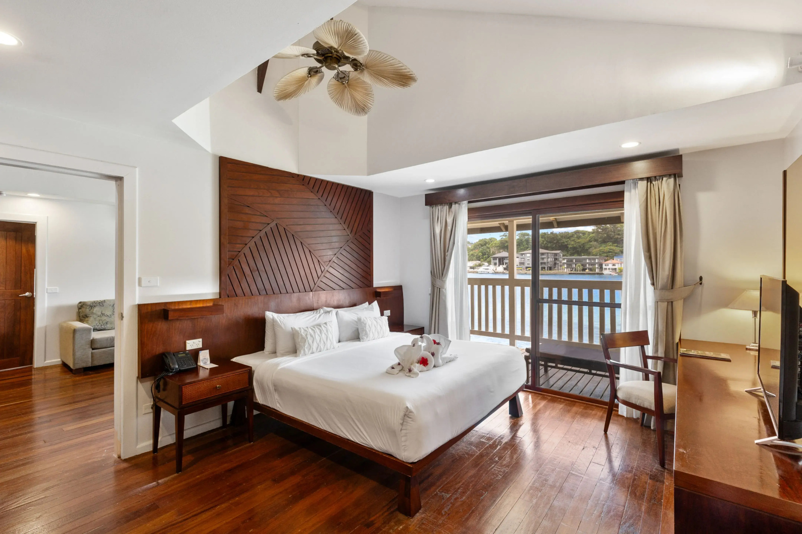 Iririki Island Resort & Spa