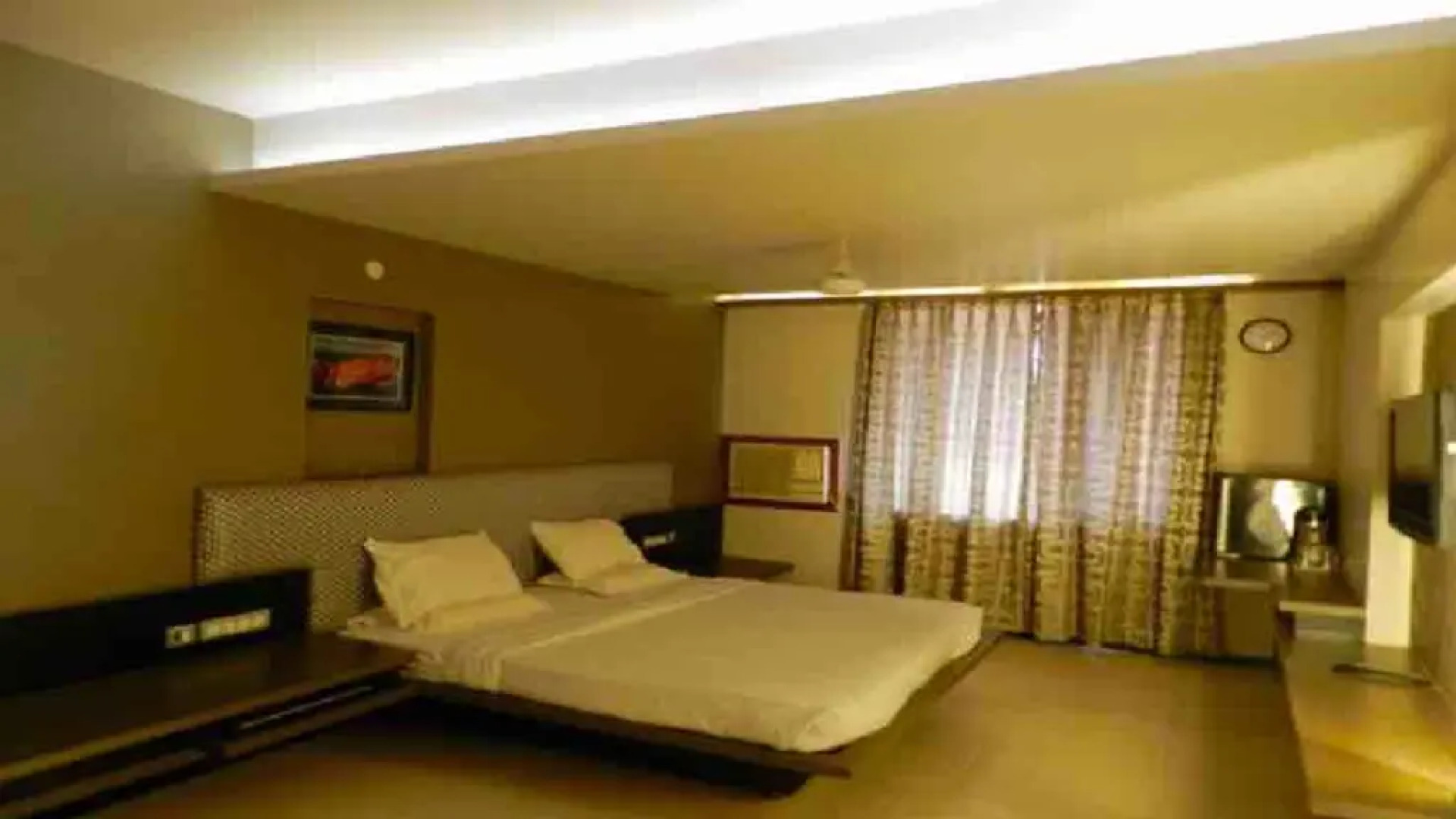 Hotel Rock Regency