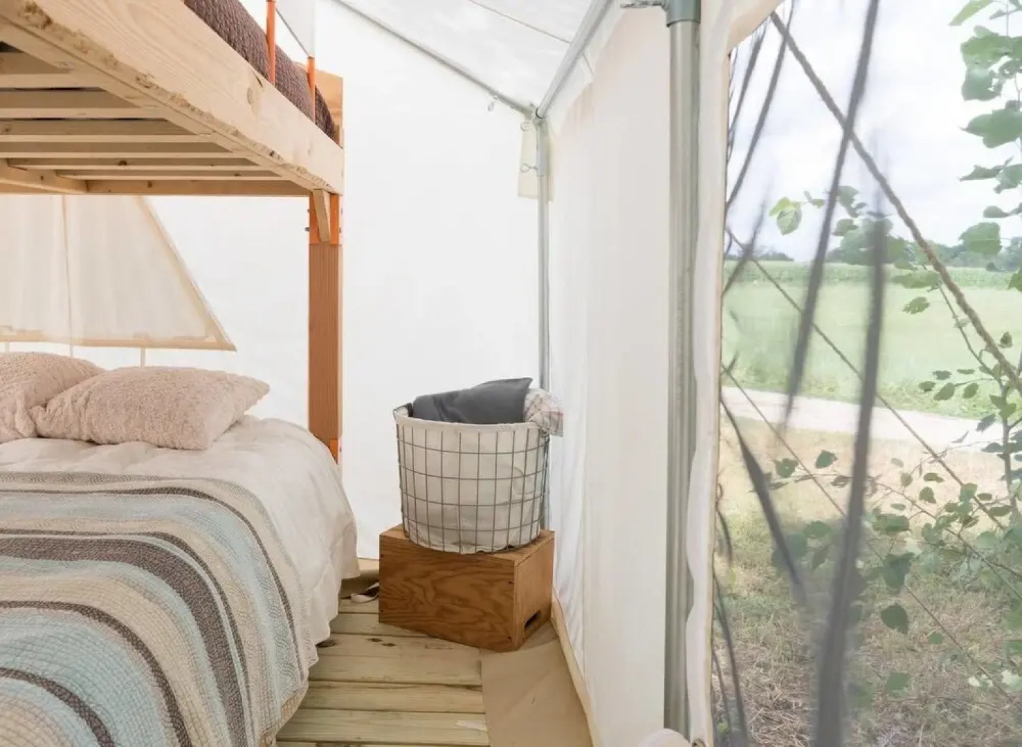 Tentrr - Pearl Brook Farm Overlook