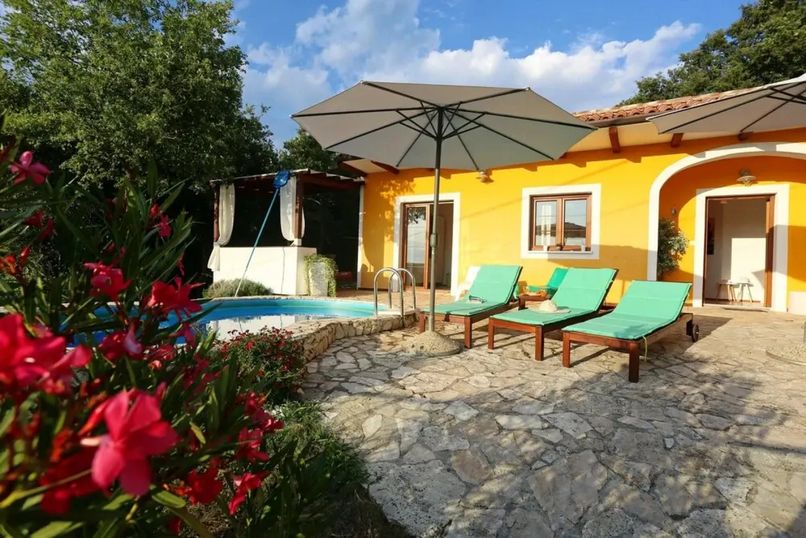 House With 2 Bedrooms in Hrvatska, With Private Pool, Furnished Terrace and Wifi - 3 km From the Beach